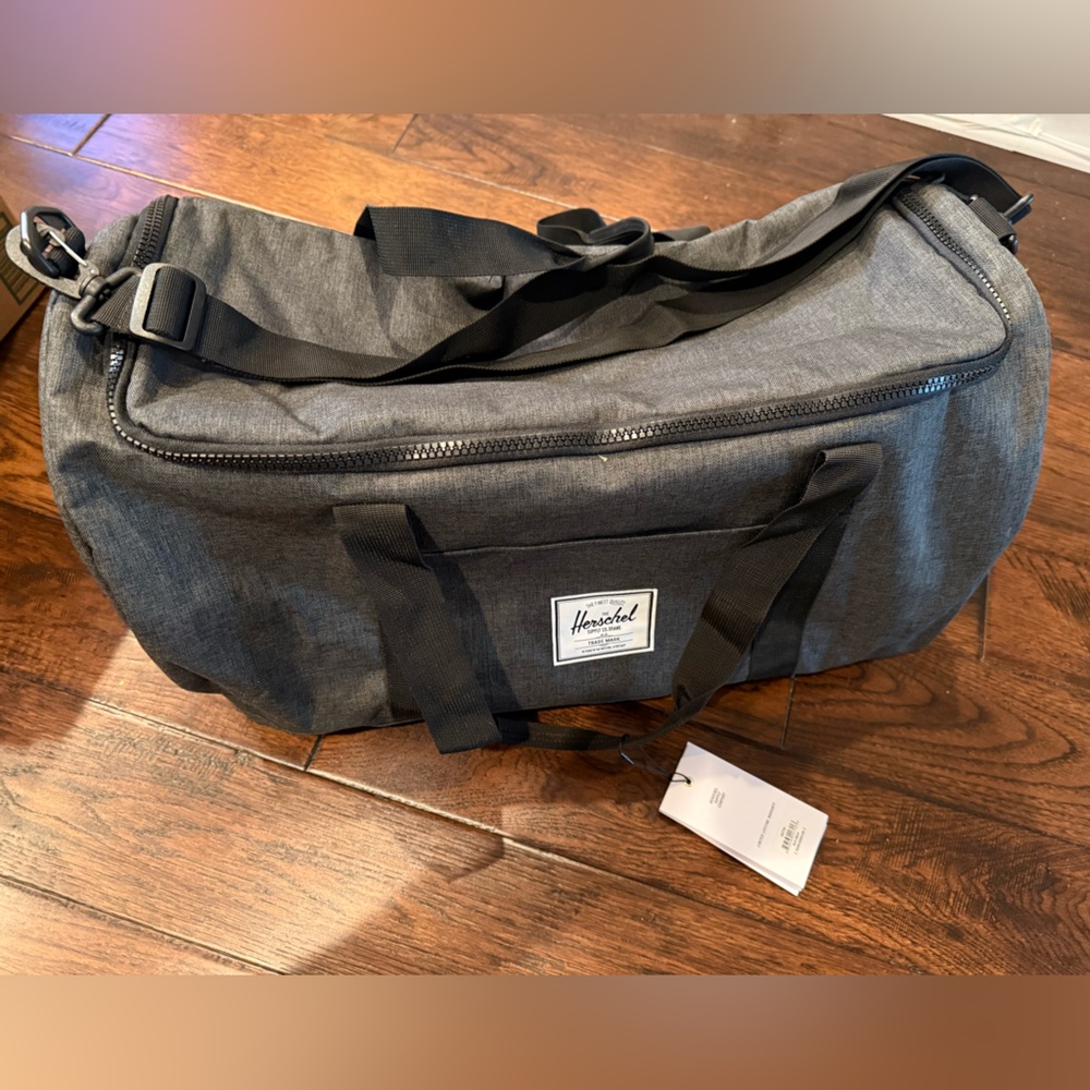 🆕 Herschel Supply Company Dark Grey Duffel Bag